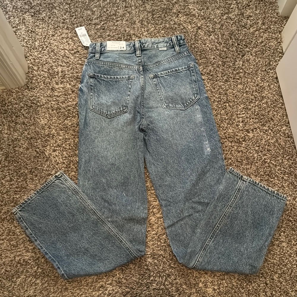 Distressed Blue Jeans - Picture 2 of 3